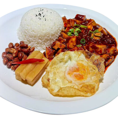 Arroz Frito con Mapo Doufu, Ternera o Ternera y Tomate